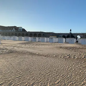 Appartement 90m2 Op 70m Van Het Strand.